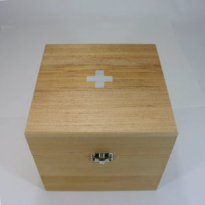 Medicine box　メディスンボックス